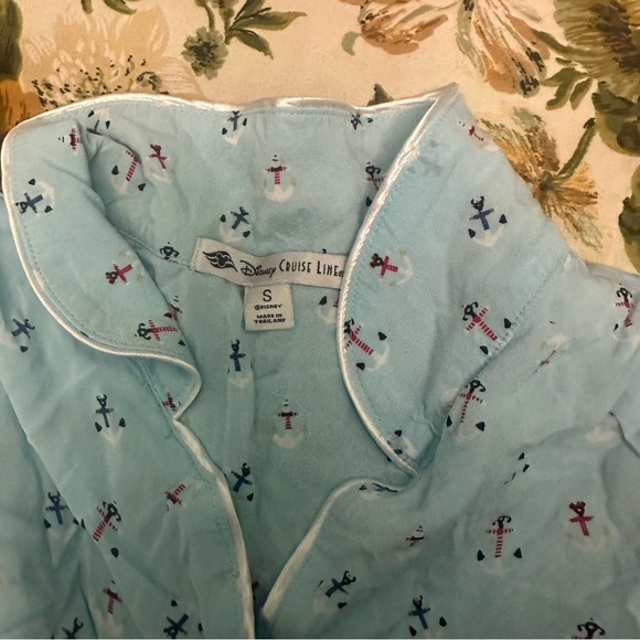 Disney cruise pajamas set - Picture 4 of 9